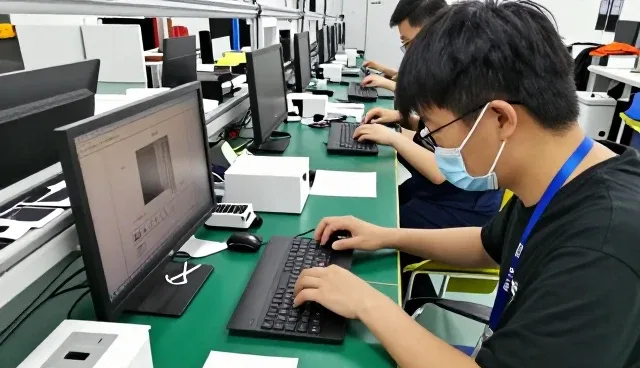 榆林苗鸿服电子科技有限公司打造专业化电子产品生产服务体系